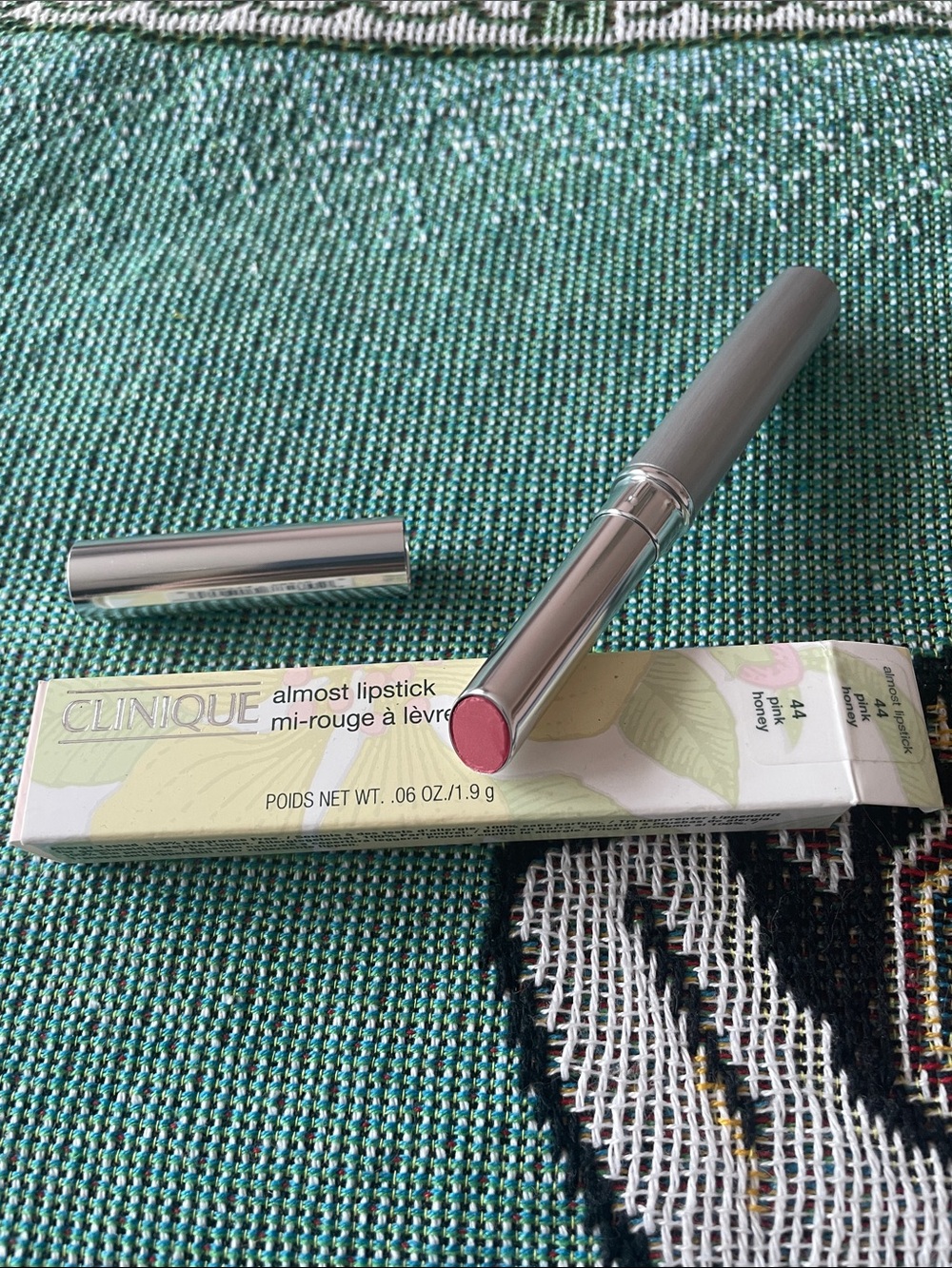 BNIB - Clinique Almost Lipstick - Pink Honey